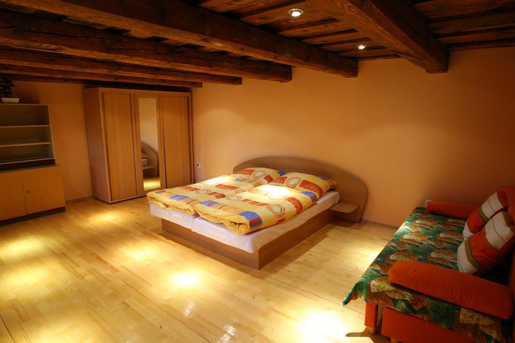 Apartmany Kanianka Bajmóc Szoba fotó